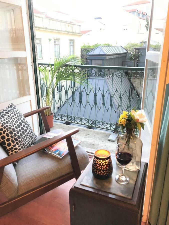 Charming Chiado 2Bedr W/Balcony And View Appartement Lissabon Buitenkant foto
