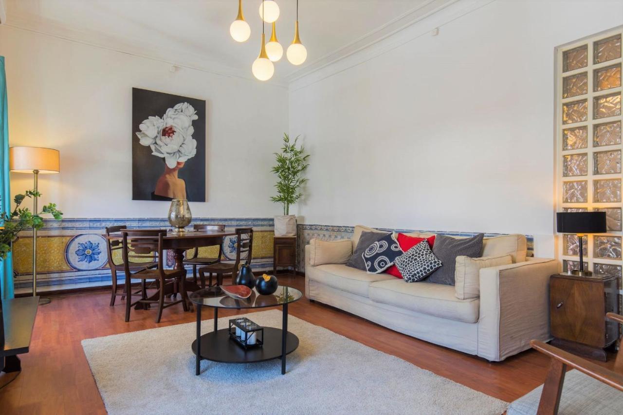 Charming Chiado 2Bedr W/Balcony And View Appartement Lissabon Buitenkant foto